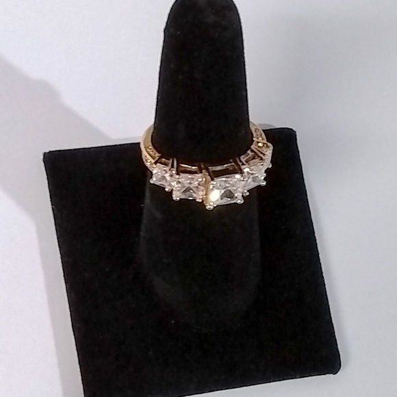 14K Gold Ring 2-DAY SHIPPING - Picture 2 of 5